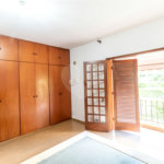 Sobrado à venda com 5 quartos, sendo 3 suítes, em Alto da Boa Vista, São Paulo, SP