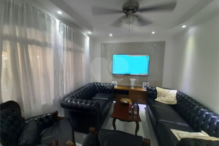 Sobrado à venda com 3 quartos, sendo 1 suíte, em Vila Medeiros, São Paulo, SP