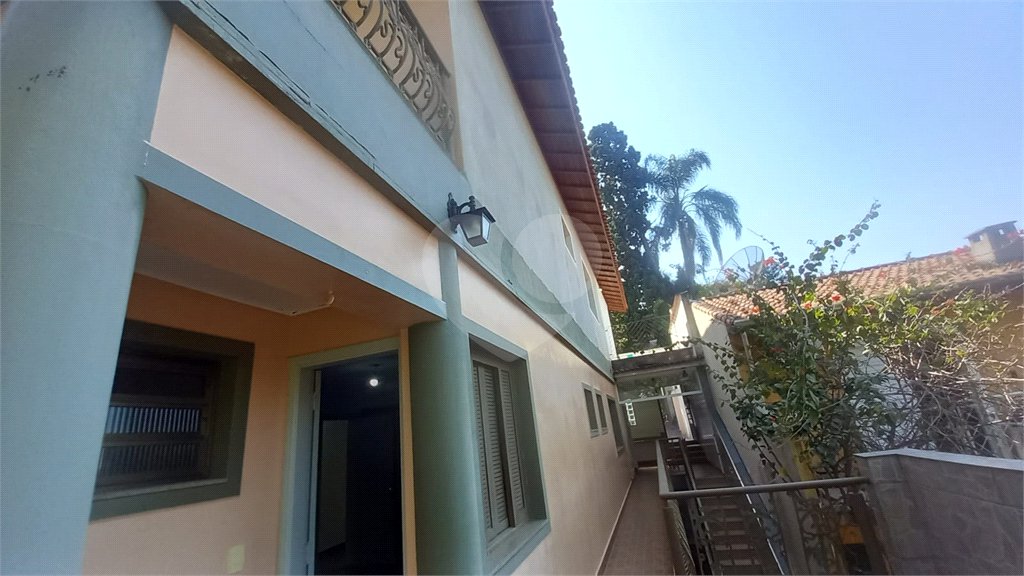 Sobrado à venda com 4 quartos, sendo 2 suítes, em Tremembé, São Paulo, SP