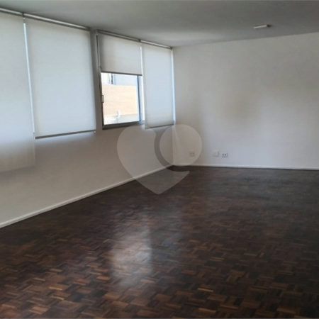 Apartamento à venda ou para alugar com 3 quartos, sendo 1 suíte, em Itaim Bibi, São Paulo, SP