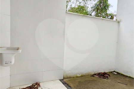 Casa à venda com 2 suítes no condomínio Loteamento Monte Libano, Rio de Janeiro - RJ