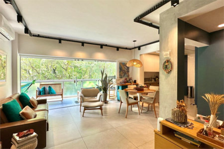 Apartamento à venda com 3 quartos, sendo 1 suíte, em Lagoa, Rio de Janeiro, RJ