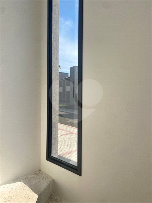 Casa à venda com 2 suítes no condomínio Vila Ilha de Creta, Valinhos - SP