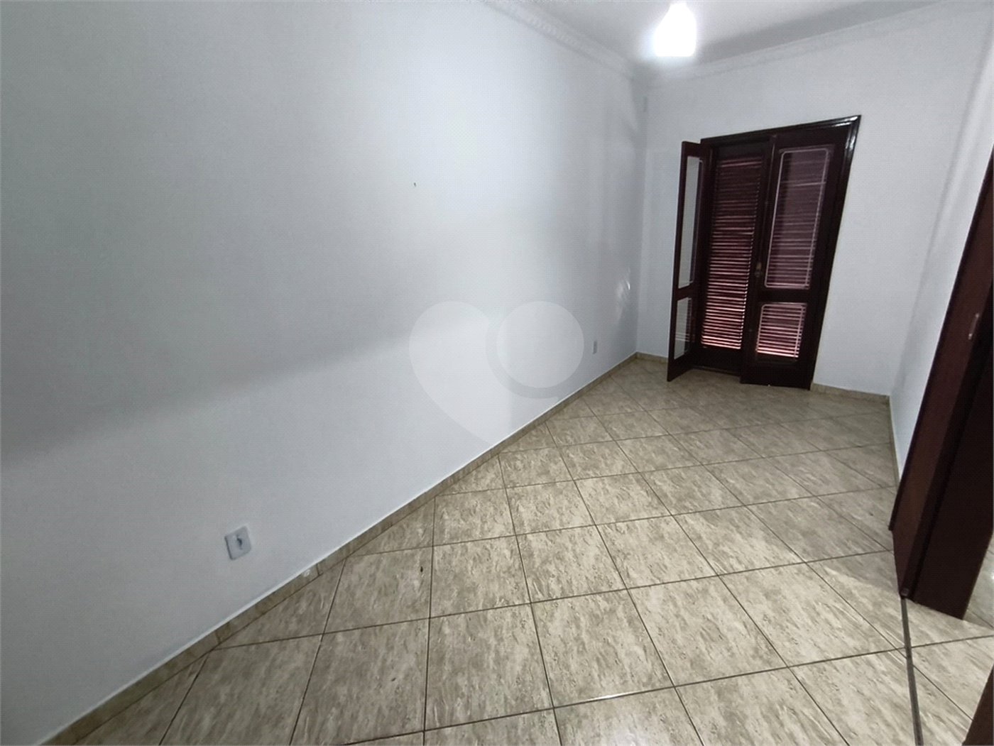 Casa à venda com 7 quartos, sendo 2 suítes,  no Centro, Itapetininga, SP