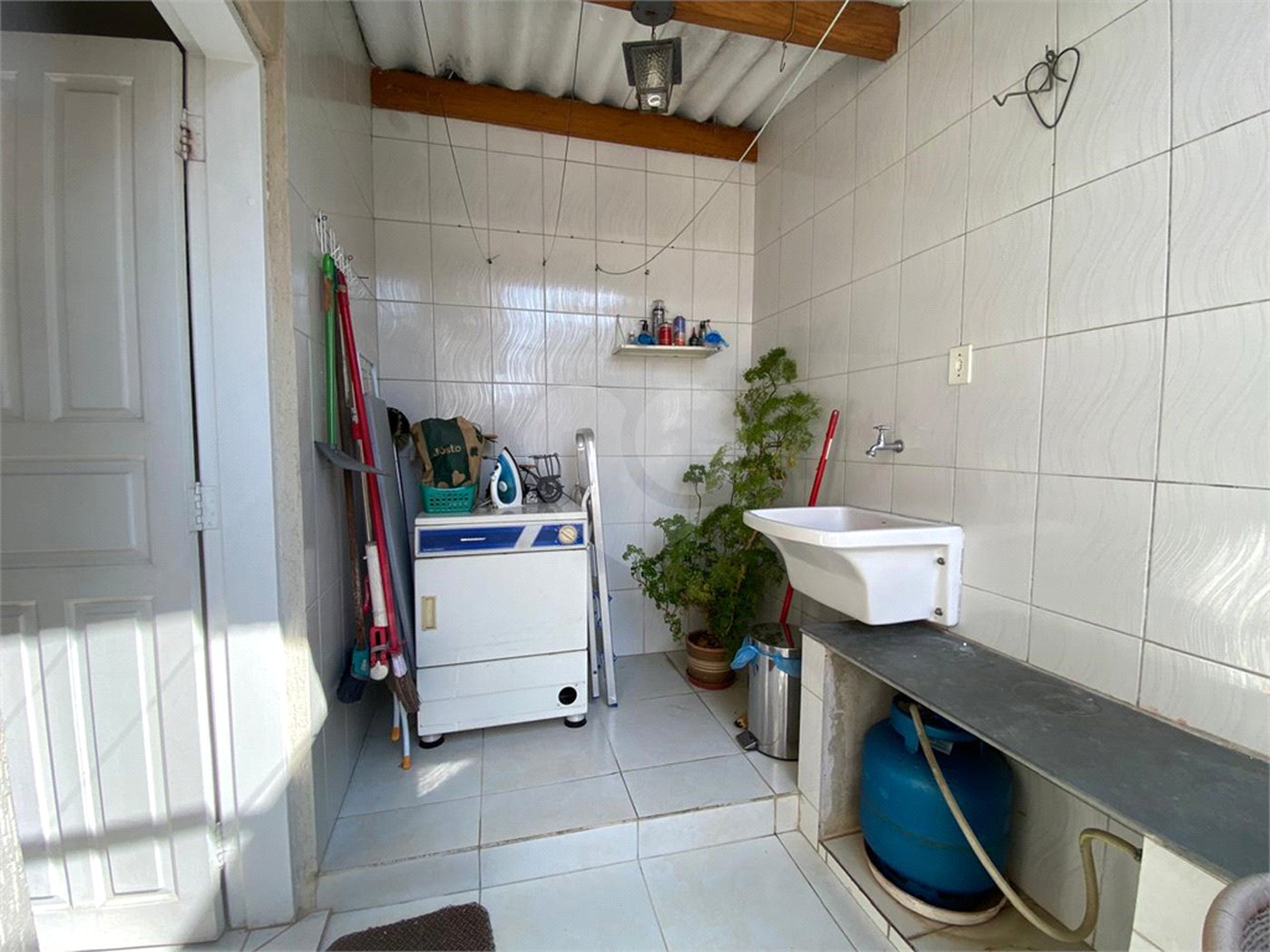 Sobrado à venda com 3 quartos, sendo 1 suíte,  em Vila Ipojuca, São Paulo, SP