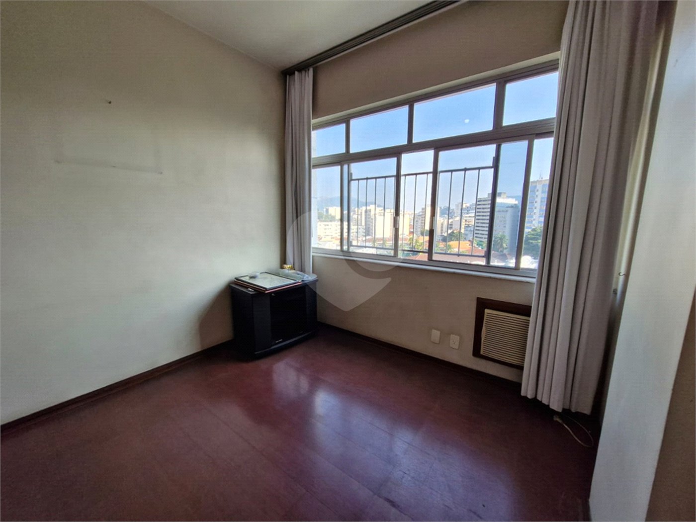 Apartamento à venda com 3 quartos, sendo 1 suíte,  em Tijuca, Rio de Janeiro, RJ