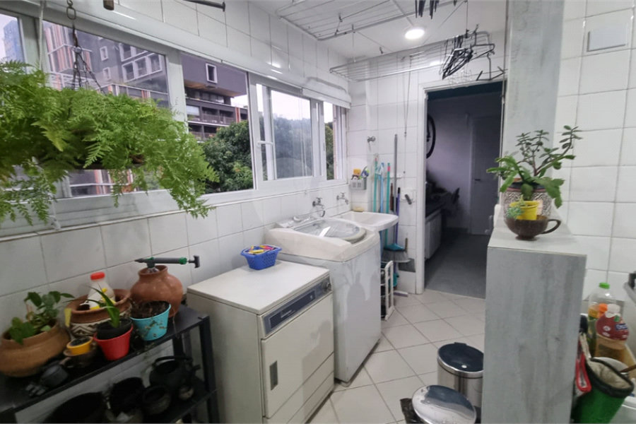 Apartamento à venda com 3 quartos em Jardim América, São Paulo, SP