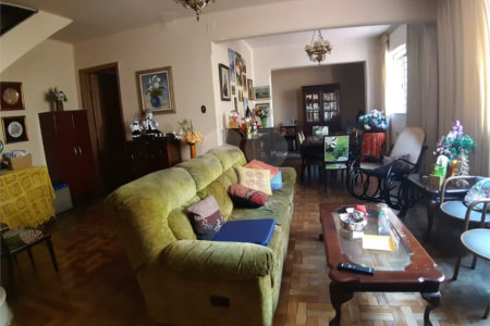 Sobrado à venda com 5 quartos em Santana, São Paulo, SP