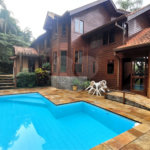 Casa à venda ou para alugar com 3 quartos, sendo 1 suíte, no condomínio Associação Reserva das Hortênsias, Mairiporã - SP