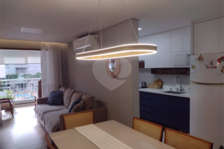 Apartamento à venda com 3 quartos, sendo 1 suíte,  em Campo Grande, São Paulo, SP