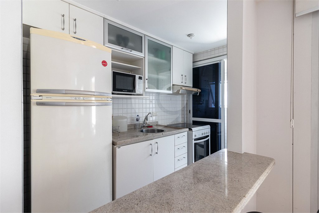 Apartamento à venda ou para alugar com 1 suíte em Pinheiros, São Paulo, SP