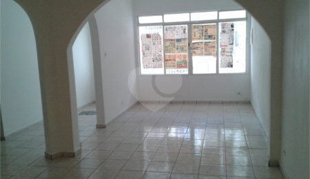 Sobrado à venda com 4 quartos em Santana, São Paulo, SP