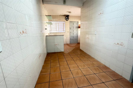 Casa Térrea à venda com 4 quartos, sendo 1 suíte, em Água Fria, São Paulo, SP