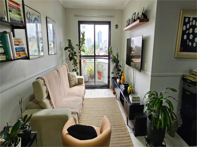 Apartamento à venda com 3 quartos, sendo 1 suíte,  em Tatuapé, São Paulo, SP