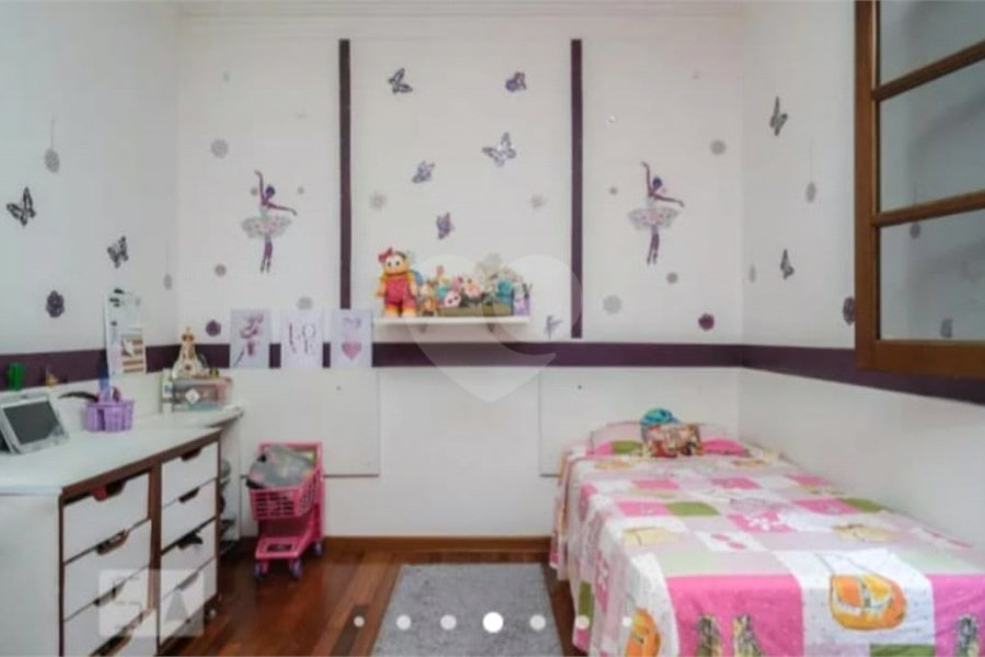 Sobrado à venda com 4 quartos, sendo 2 suítes, em Tucuruvi, São Paulo, SP