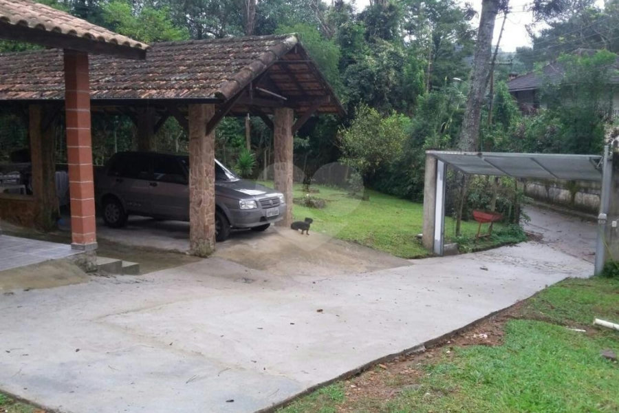 Casa Térrea à venda com 3 quartos, sendo 1 suíte, em Santa Inês, Caieiras, SP