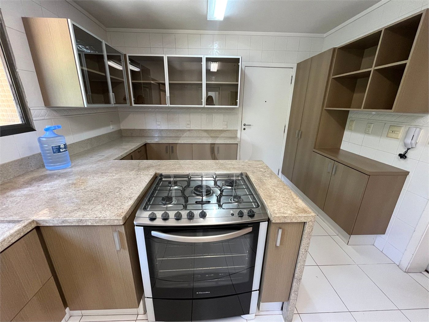 Apartamento à venda com 3 quartos, sendo 1 suíte, em Tremembé, São Paulo, SP