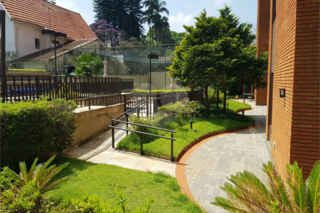 Apartamento Mobiliado no Alto da Boa Vista, com churrasqueira na varanda , 3 suítes e próximo ao Metro