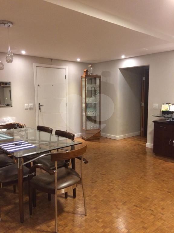 Apartamento à venda com 4 quartos, sendo 2 suítes, em Jardim América, São Paulo, SP