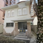 Casa com 3 dormitórios para alugar, 284 m² por R$ 21.162,89 - Gonzaga - Santos/SP