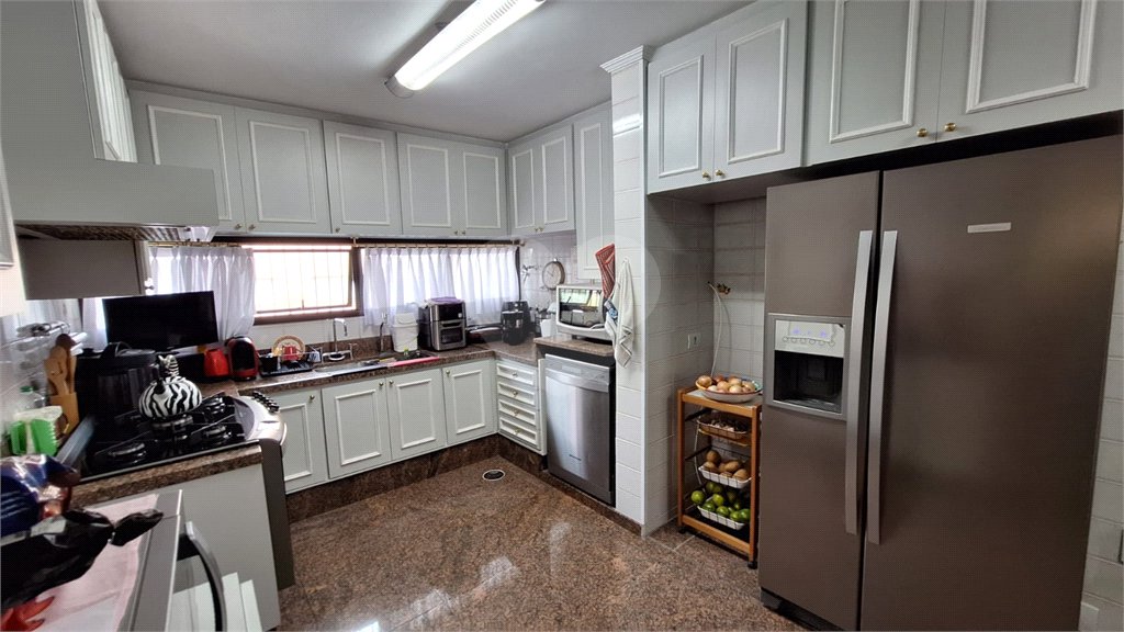 Apartamento à venda com 3 suítes em Pacaembu, São Paulo, SP