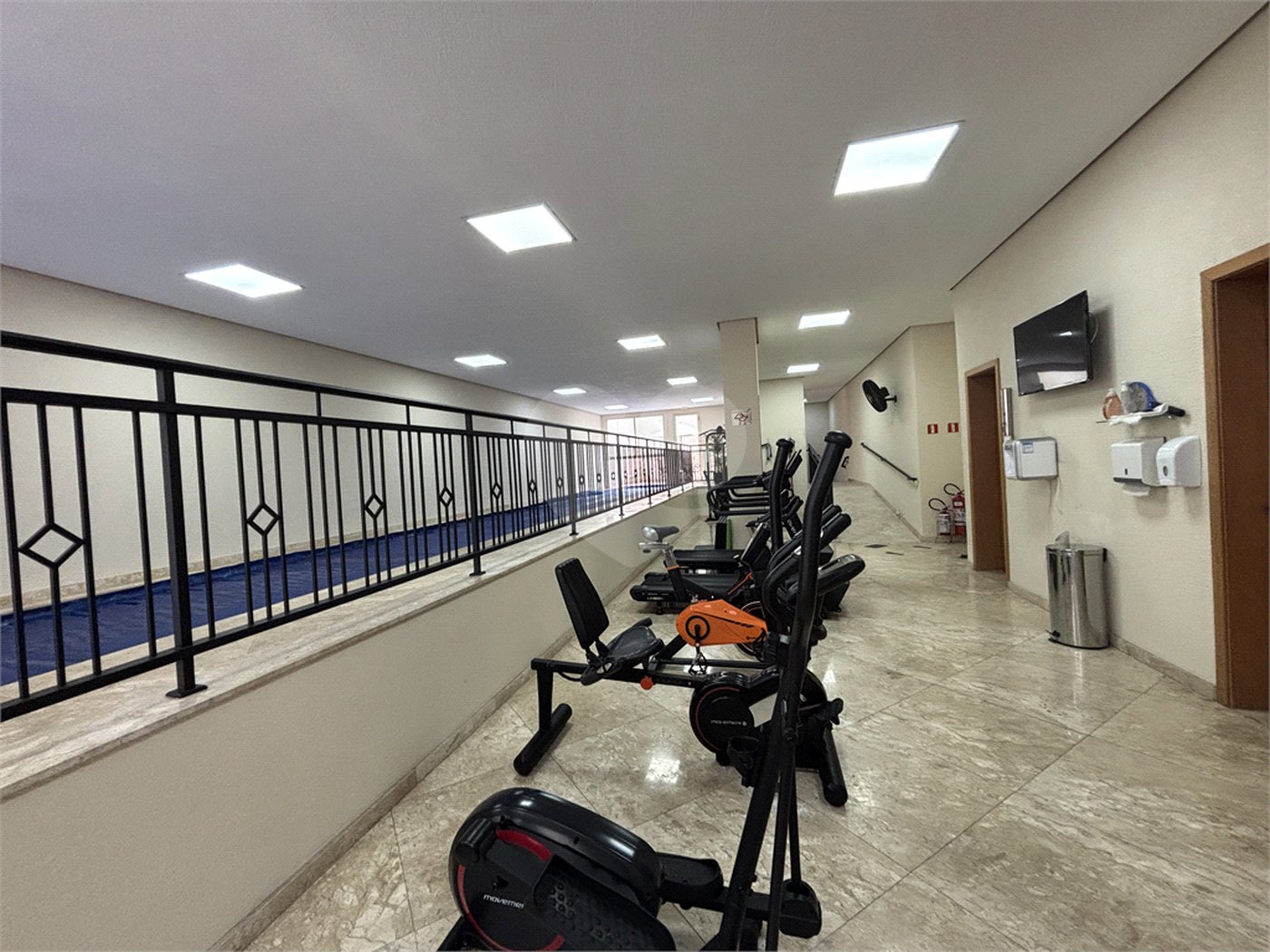 Apartamento à venda com 3 quartos, sendo 2 suítes, em Santana, São Paulo, SP