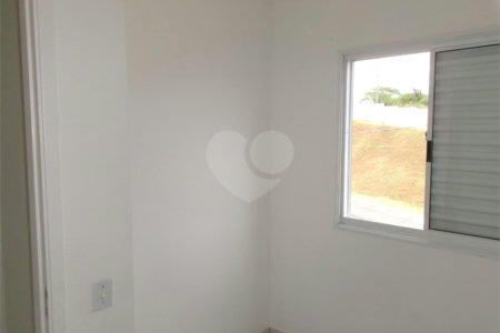 Apartamento à venda com 2 quartos em Jardim Arco-íris, Cotia, SP