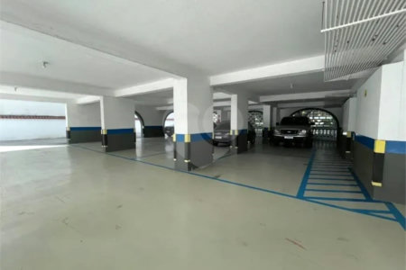 Apartamento à venda com 4 quartos, sendo 1 suíte, em Lagoa, Rio de Janeiro, RJ