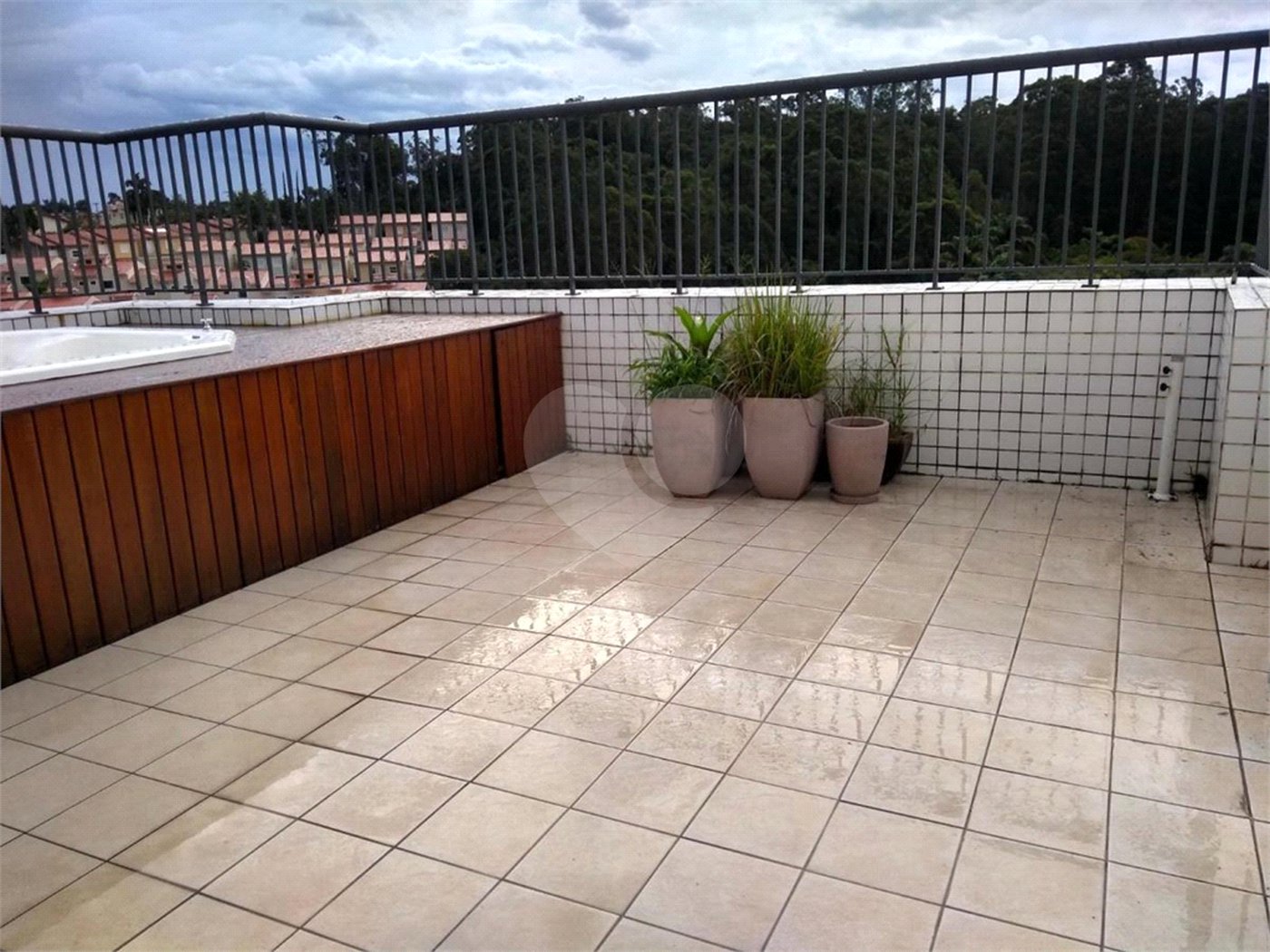 Apartamento à venda com 3 quartos, sendo 1 suíte,  em Cidade São Francisco, São Paulo, SP