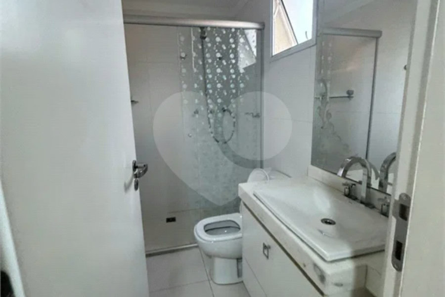 Apartamento à venda com 3 suítes em Santa Teresinha, São Paulo, SP