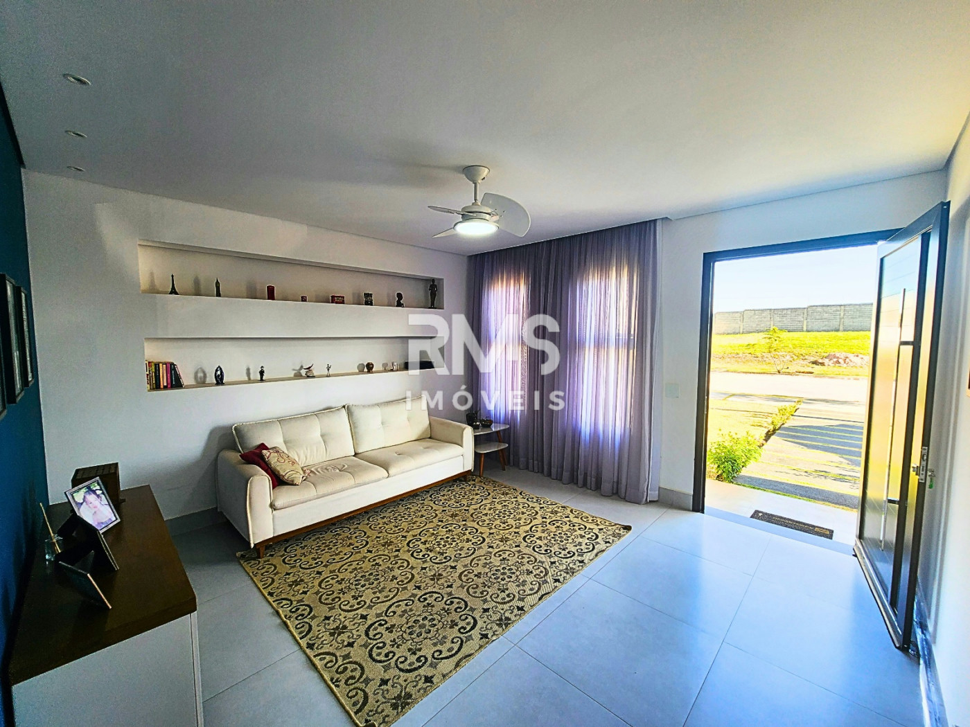 Casa à venda ou para alugar com 4 quartos, sendo 3 suítes,  em Pinheirinho Ii, Itu, SP