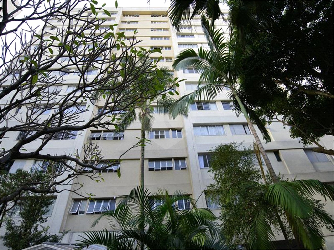 Apartamento à venda com 4 quartos, sendo 2 suítes, em Vila Olímpia, São Paulo, SP