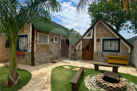 Chácara à venda com 2 quartos, sendo 1 suíte, em Área Rural de Jarinu, Jarinu, SP