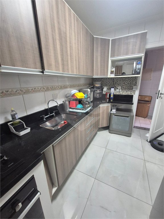 Casa à venda com 3 quartos, sendo 1 suíte, no condomínio Mariana, São Paulo - SP