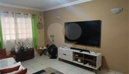 Sobrado à venda com 3 quartos, sendo 1 suíte,  em Jardim Líbano, São Paulo, SP
