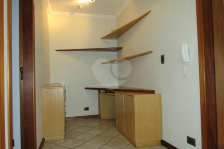Sobrado à venda com 3 quartos, sendo 1 suíte, em Brooklin, São Paulo, SP