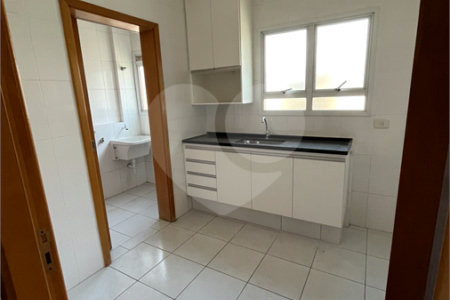 Apartamento para alugar com 3 quartos, sendo 1 suíte, em Vila Lusitânia, São Bernardo do Campo, SP