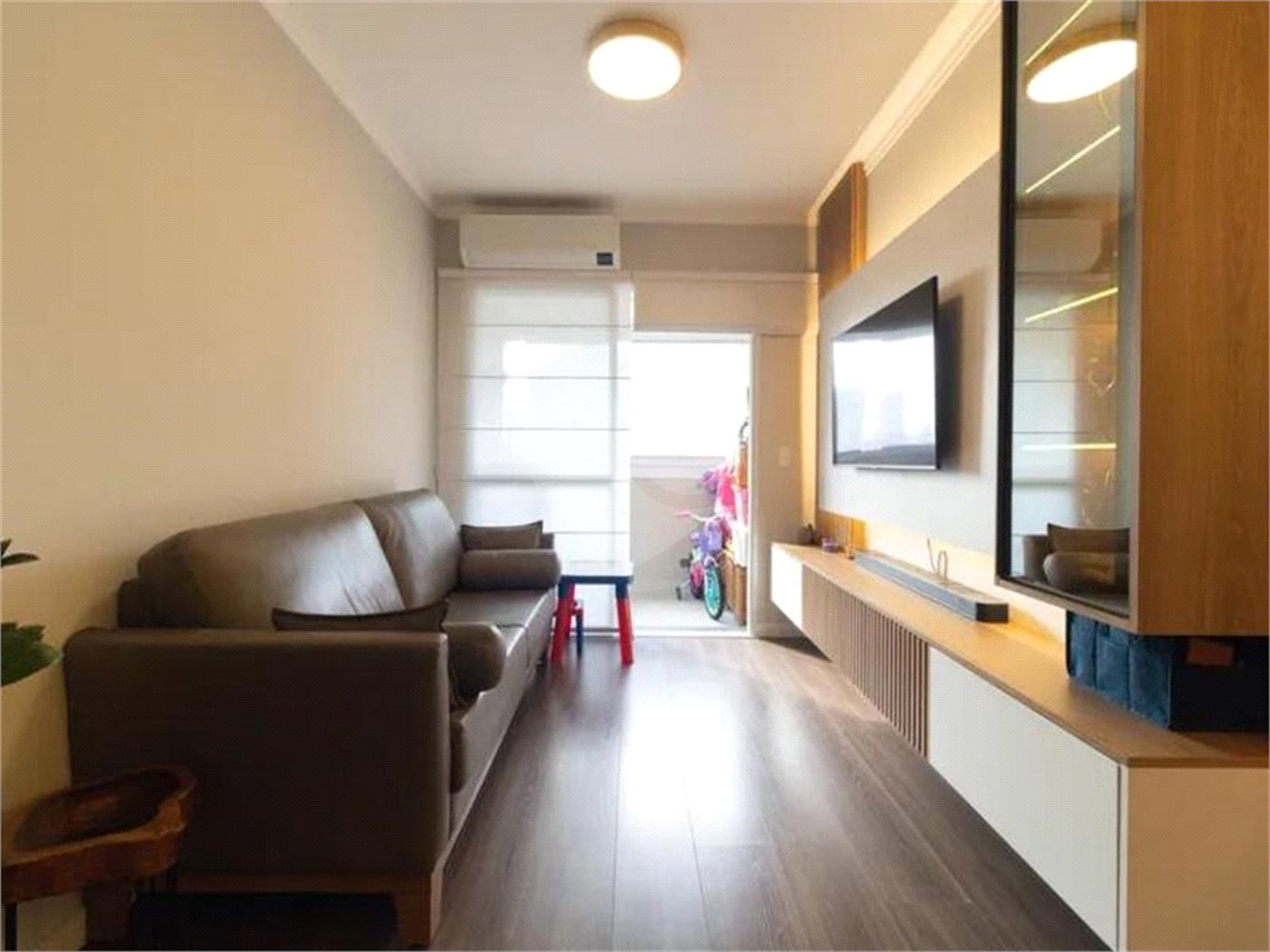 Apartamento à venda com 3 quartos, sendo 1 suíte, em Vila Mariana, São Paulo, SP
