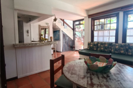 Casa em condomínio à venda com 2 quartos em Manguinhos, Armação dos Búzios, RJ