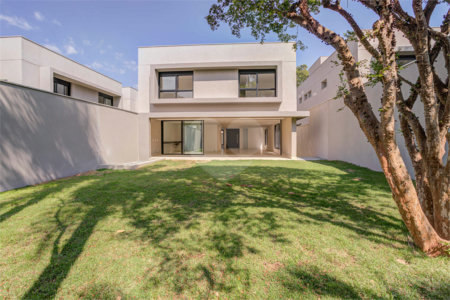 Casa à venda com 4 suítes no condomínio Hípica Max Garden, São Paulo - SP