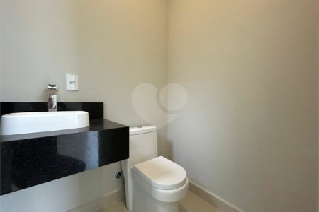 Casa à venda com 3 suítes no condomínio Helena Maria, Sorocaba - SP