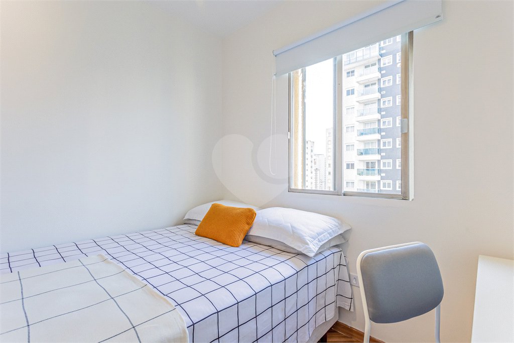 Apartamento à venda com 3 quartos, sendo 1 suíte, em Vila Olímpia, São Paulo, SP
