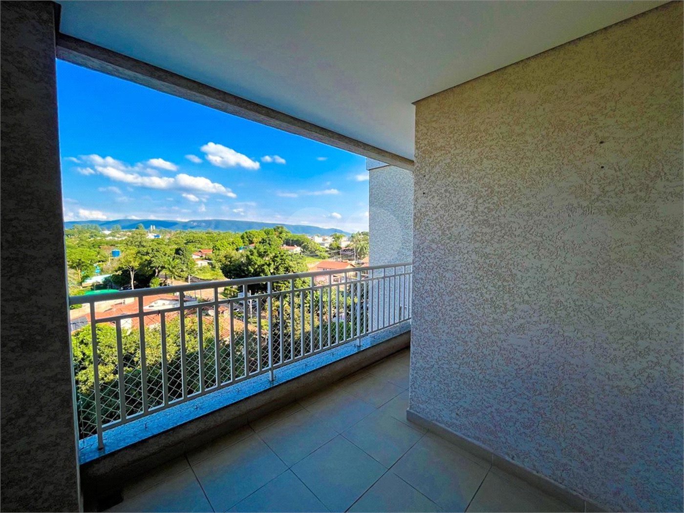 Apartamento à venda com 2 quartos, sendo 1 suíte, em Jardim Tereza Cristina, Jundiaí, SP