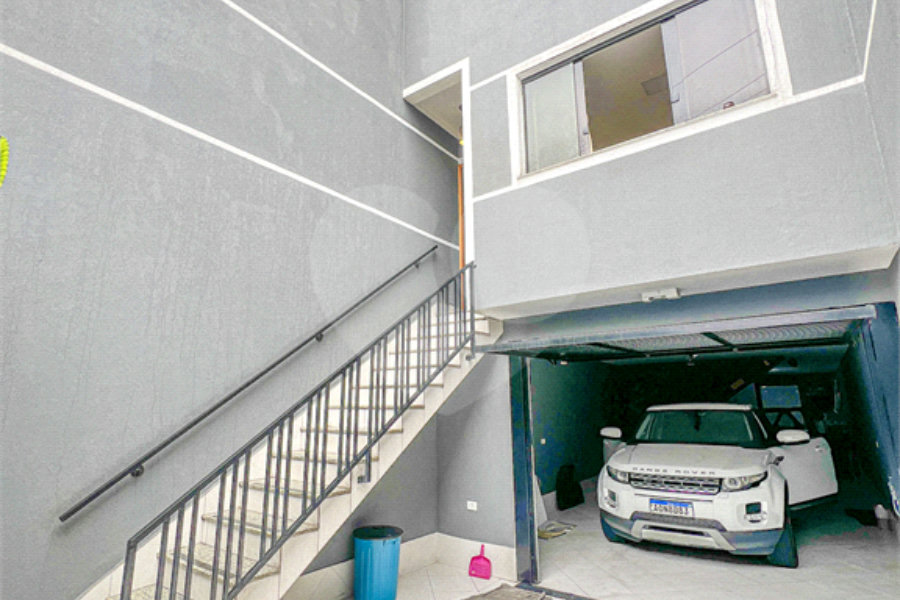 Sobrado à venda com 3 quartos, sendo 1 suíte,  em Tremembé, São Paulo, SP
