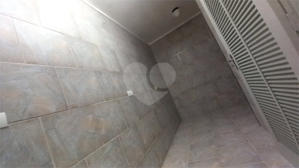 Sobrado à venda com 4 quartos, sendo 2 suítes, em Tremembé, São Paulo, SP
