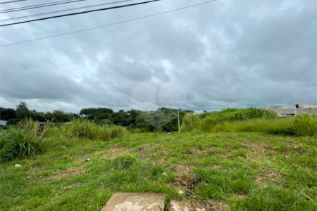 Terreno à venda no condomínio Vila Rea, Louveira - SP