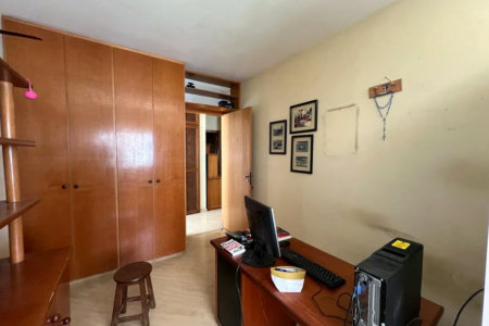 Casa à venda com 4 quartos, sendo 1 suíte, em Jardim das Vertentes, São Paulo, SP