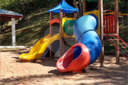 Terreno à venda com 1 suíte em Pinheirinho, Vinhedo, SP