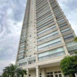 Apartamento à venda com 4 suítes em Santa Teresinha, São Paulo, SP
