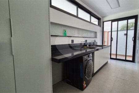 Casa à venda com 5 suítes no condomínio Alphaville Nova Esplanada 3, Votorantim - SP